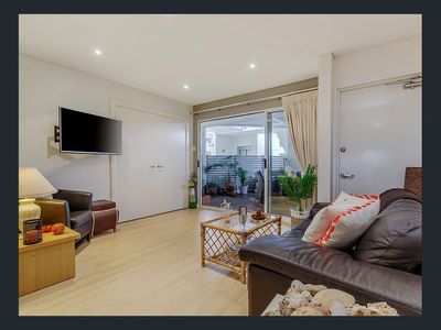 2 / 216 Arcadia Dr, Shoalwater