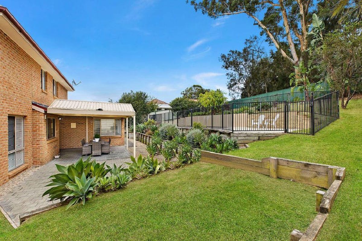 12 Scribbly Gum Crescent, Erina