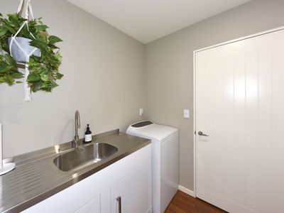 37 Mcmahon Drive, Aidanfield