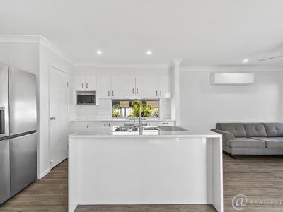 92 Monaco Drive, Zilzie