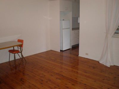 6 / 121 victoria ROAD, Punchbowl