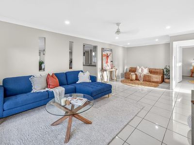 47 Monash Way, Ooralea