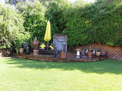 41 Belton Way, Forster
