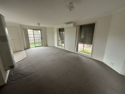 8 / 20 Russell Street, Werribee