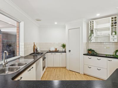 12 Carignan Avenue, Caversham