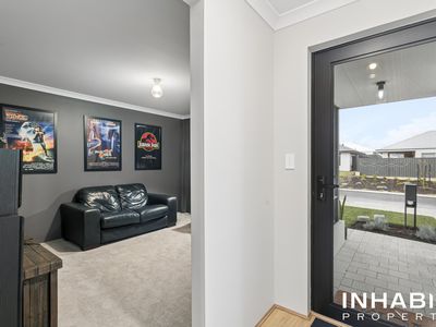 51 Cloudberry Crescent, Upper Swan