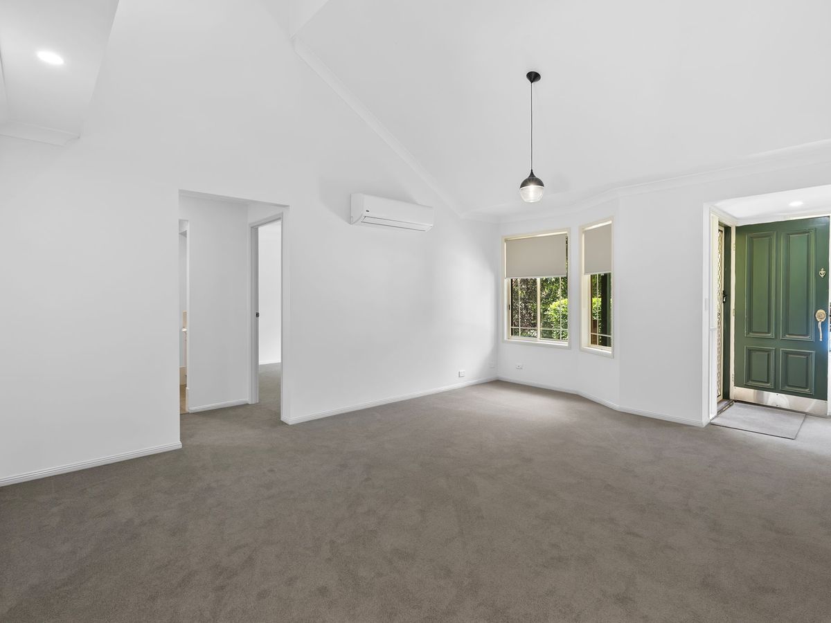 15 / 7 Titania Street, Morningside