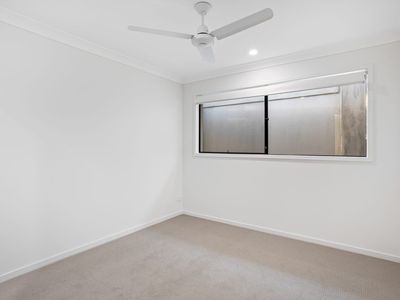 8 Sunset Circuit, Flagstone