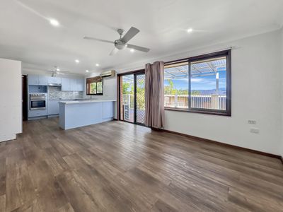 51 Kanahooka Road, Kanahooka