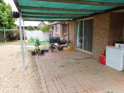 35 Homewood Drive, Mooroopna