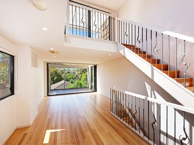 2 / 359 Alfred Street (enter from Bent Street), Neutral Bay
