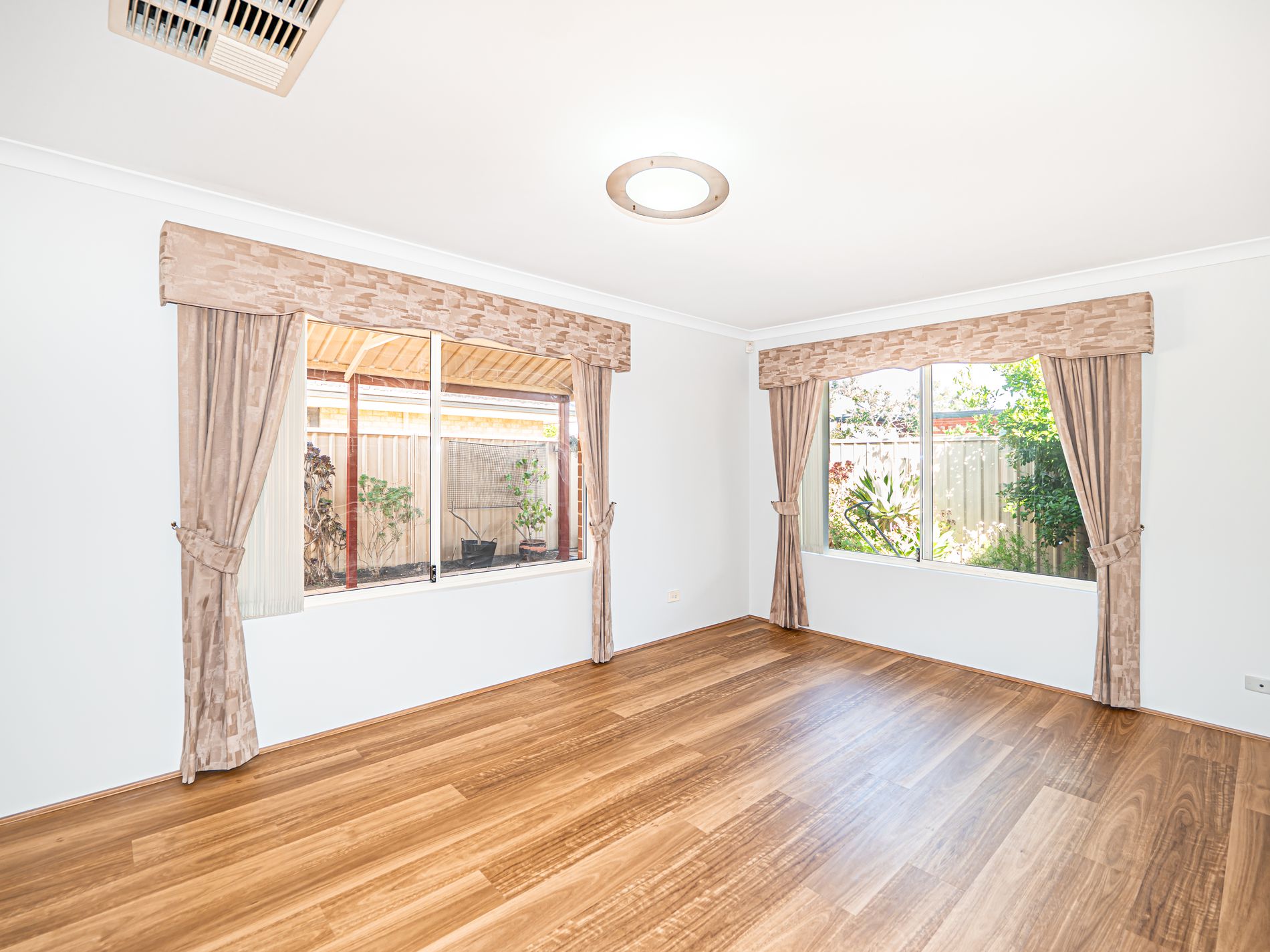 64 Boardman Road, Canning Vale