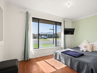 25 Seawind Drive, Rockingham