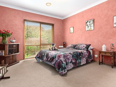 12 Woodlands Drive, Somerville