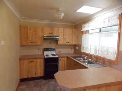 15 Chifley Rd, Morisset Park