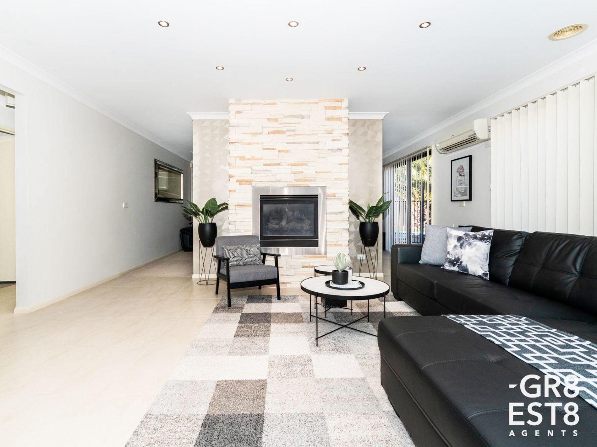 24 Von Nida Drive, Cranbourne North