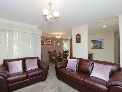 10 Woodland Dale, Canning Vale