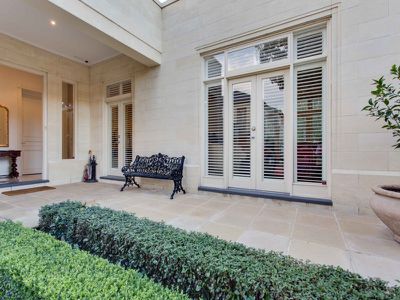 88 Kermode Street, North Adelaide