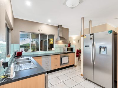 12 Castaways Close, Kewarra Beach