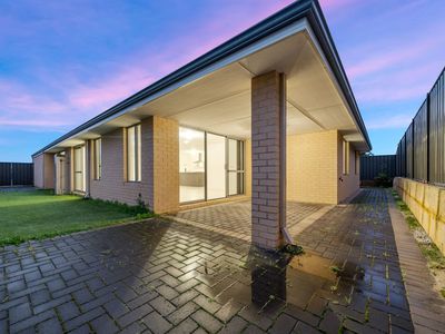 41 Pollen Turn, Banksia Grove