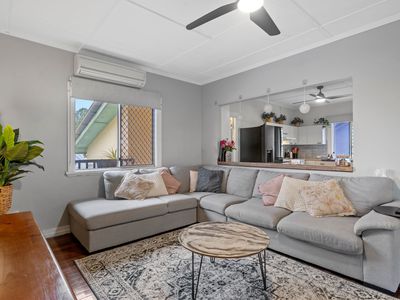 207 Blackstone Road, Silkstone