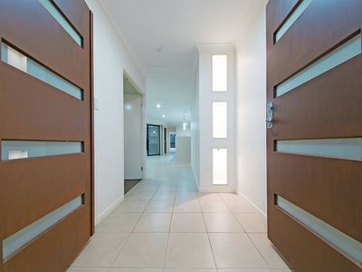 39 Higgs Circuit, Wynnum West