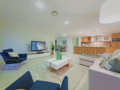 43 Higgs Circuit, Wynnum West