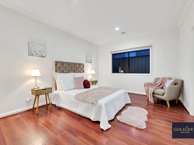 32 Peninsula Crescent, Craigieburn