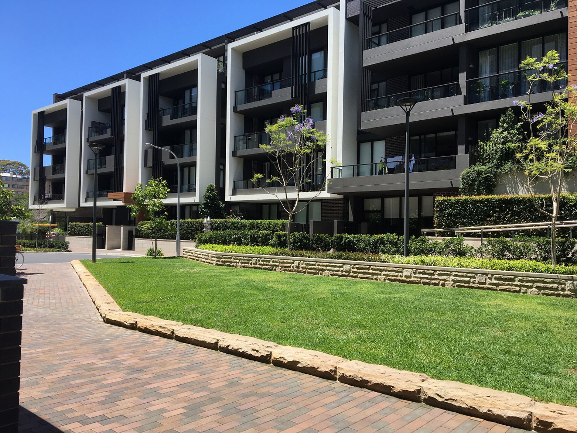 803 / 5 Grattan Close, Forest Lodge