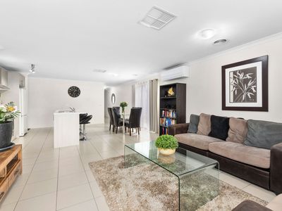 15 Everglade Street, Leopold