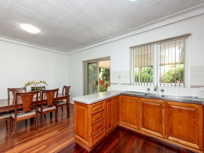 30 Camden Street, Dianella