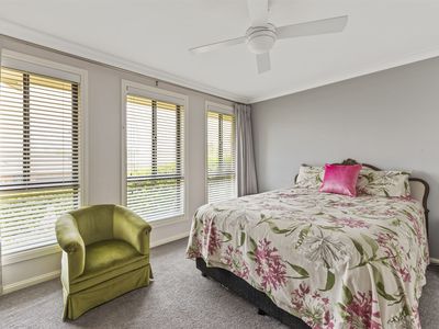 14 Price Parkway, Milton