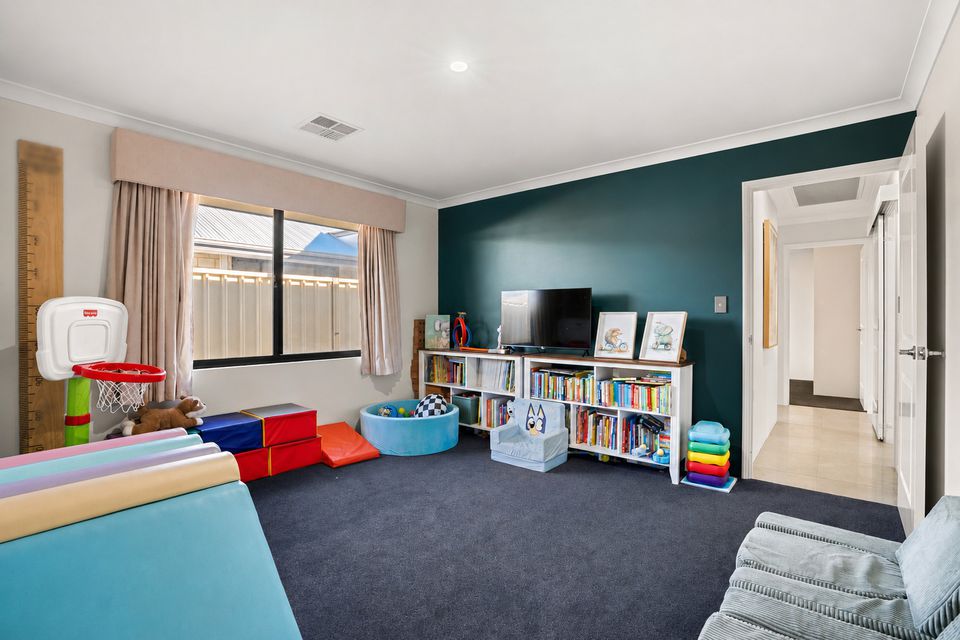 3 MIKADO RISE, Madora Bay