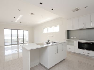 4/201 Anchorage Drive, Mindarie
