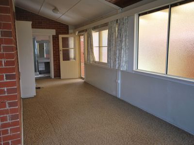 143 Bourke Street, Dubbo