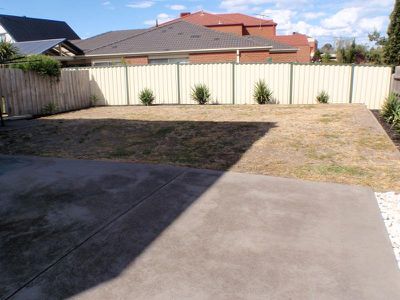 17 Albertine Crescent, Sydenham