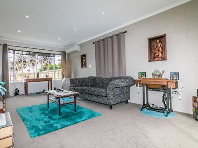 6684 Channel Highway, Deep Bay