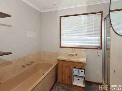21A Bradshaw Street, Horsham