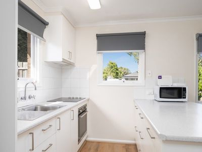 1 / 28-30 Helms Street, Newcomb