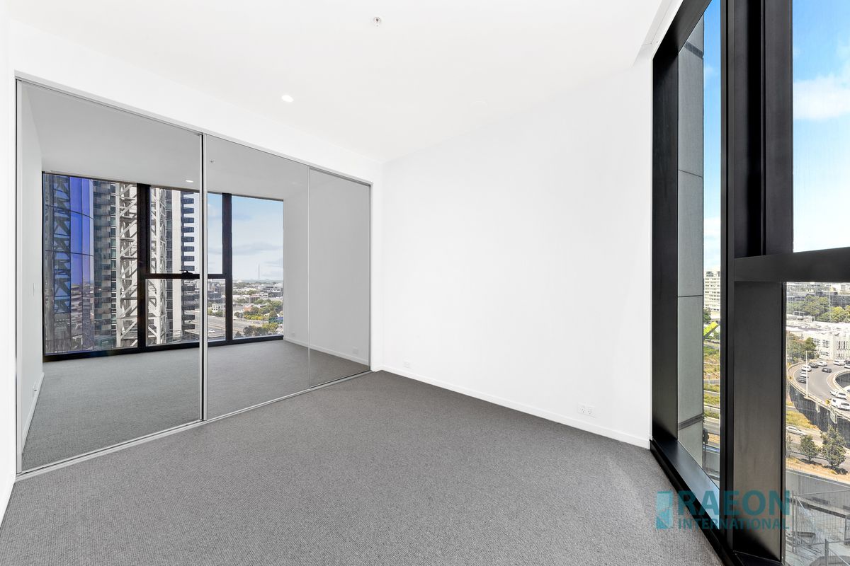 1007/18 Hoff Boulevard, Southbank