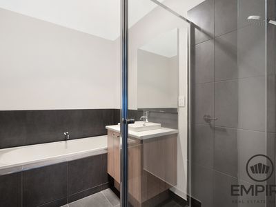 5 Zagros Street, Clyde North