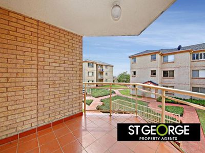 32 / 1 Hillview Street, Roselands