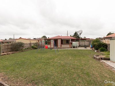 57 Meredith Crescent, Hampton Park