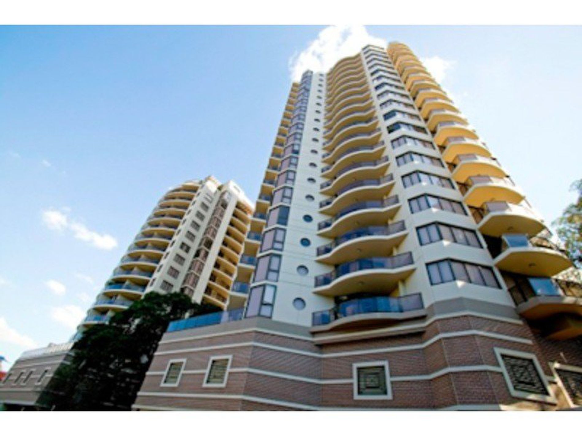 75 / 13-15 Hassall Street, Parramatta