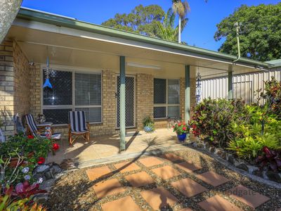 5 Hussar Ct, Woodgate