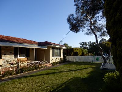 12 Glover Street, Dianella