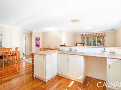 2A  Leeton Close , Halls Head