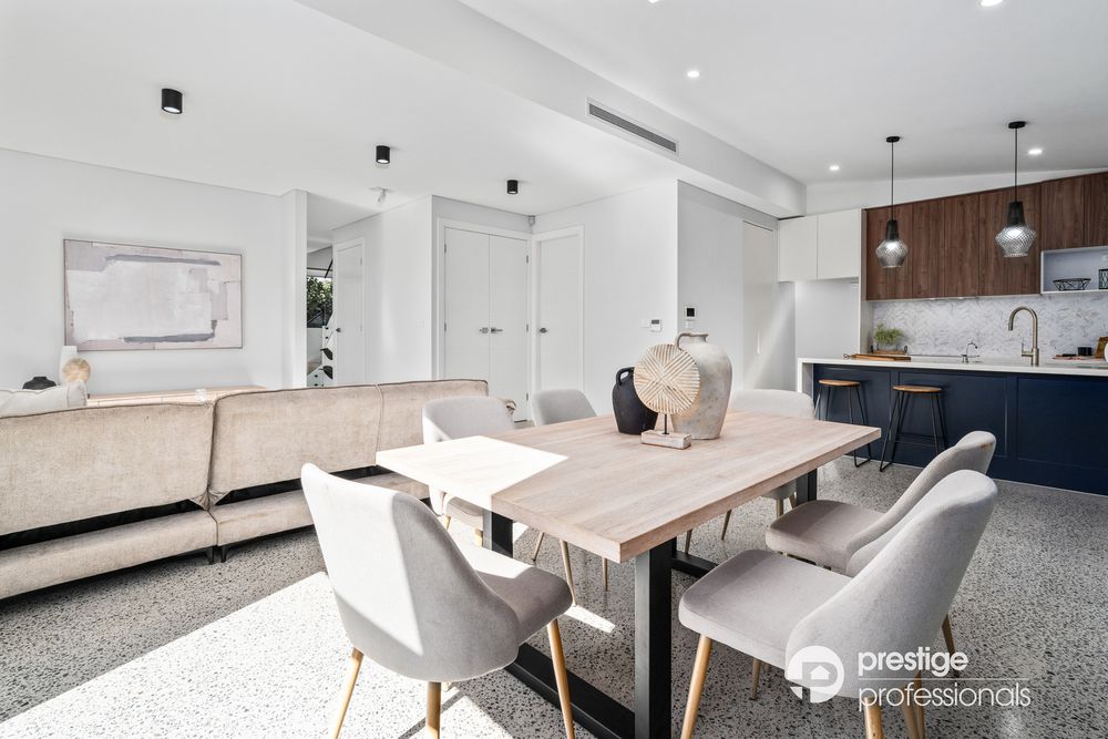 4 / 40 Bungarra Crescent, Chipping Norton
