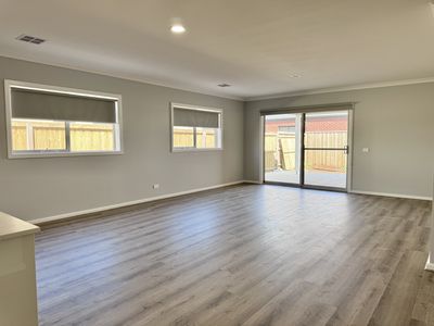 41 Ardsley Street, Manor Lakes