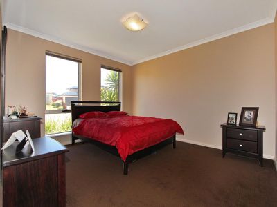 10 Henderson Drive, Kalgoorlie